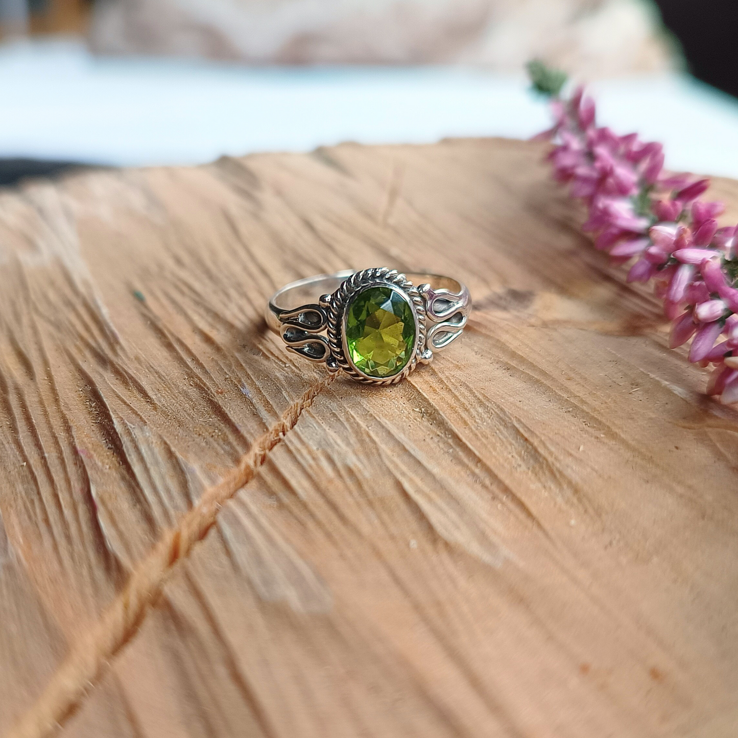 Peridot-Ring Gr. 55
