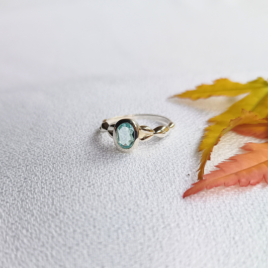 Topas-Ring oval Gr. 54