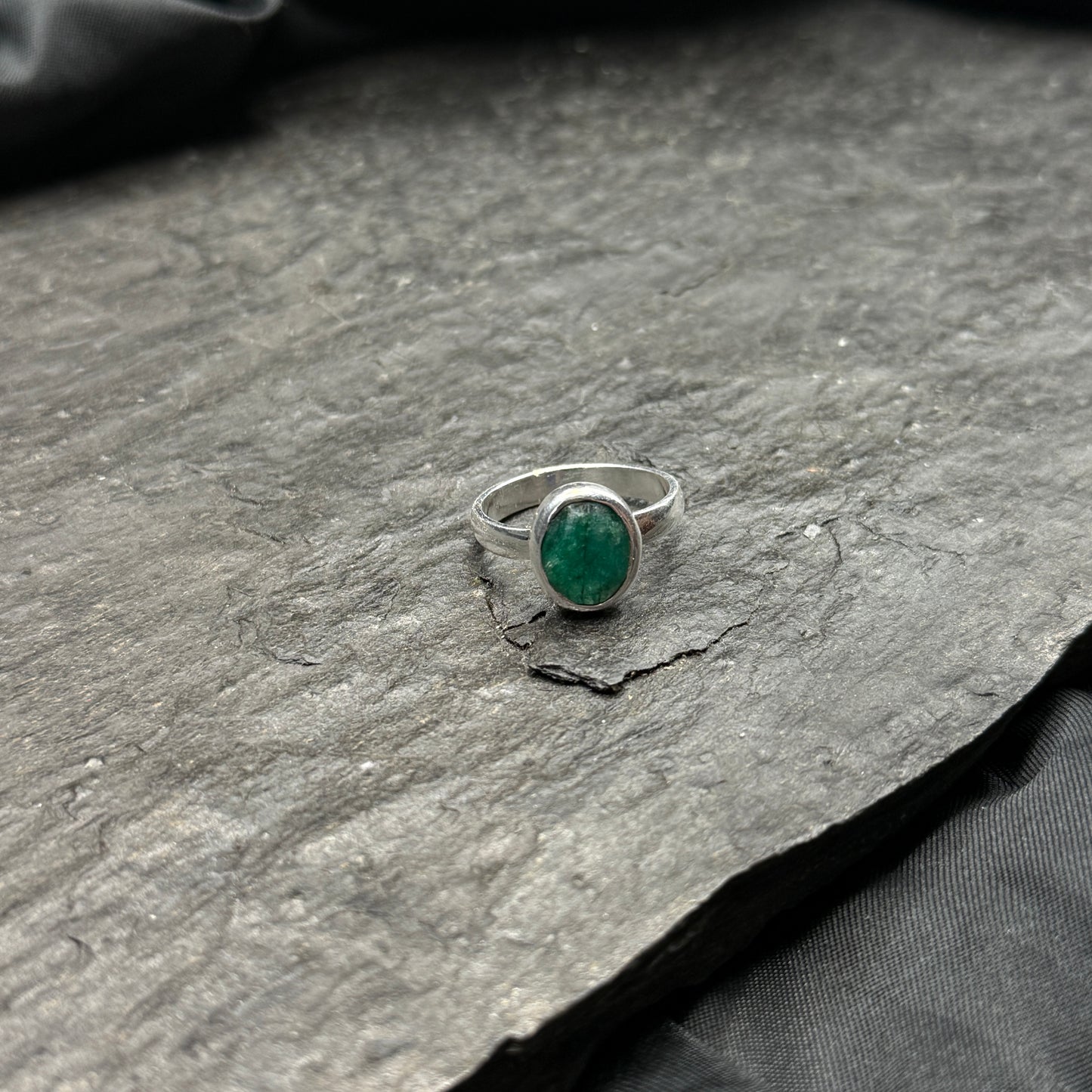 Smaragd Ring, rund, Gr 62 - Scholz GmbH