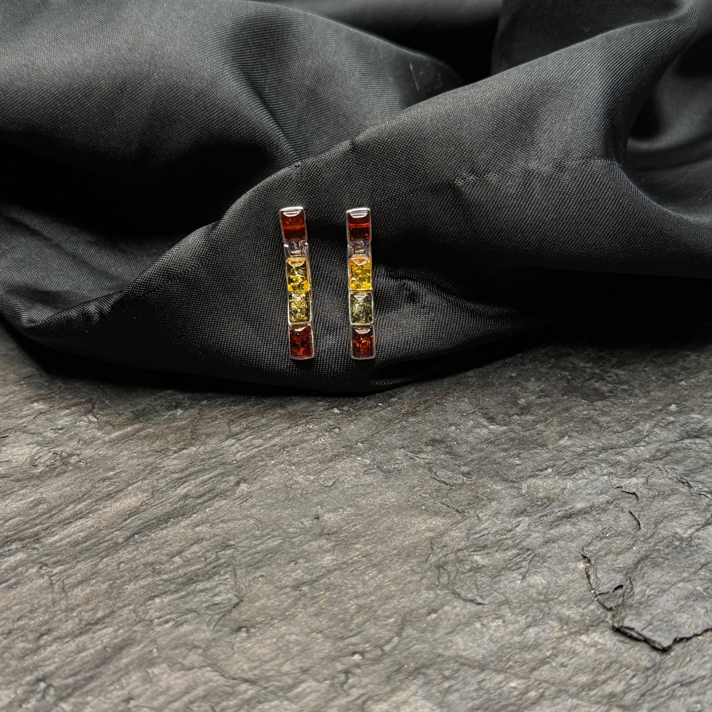 Bernstein Ohrstecker länglich