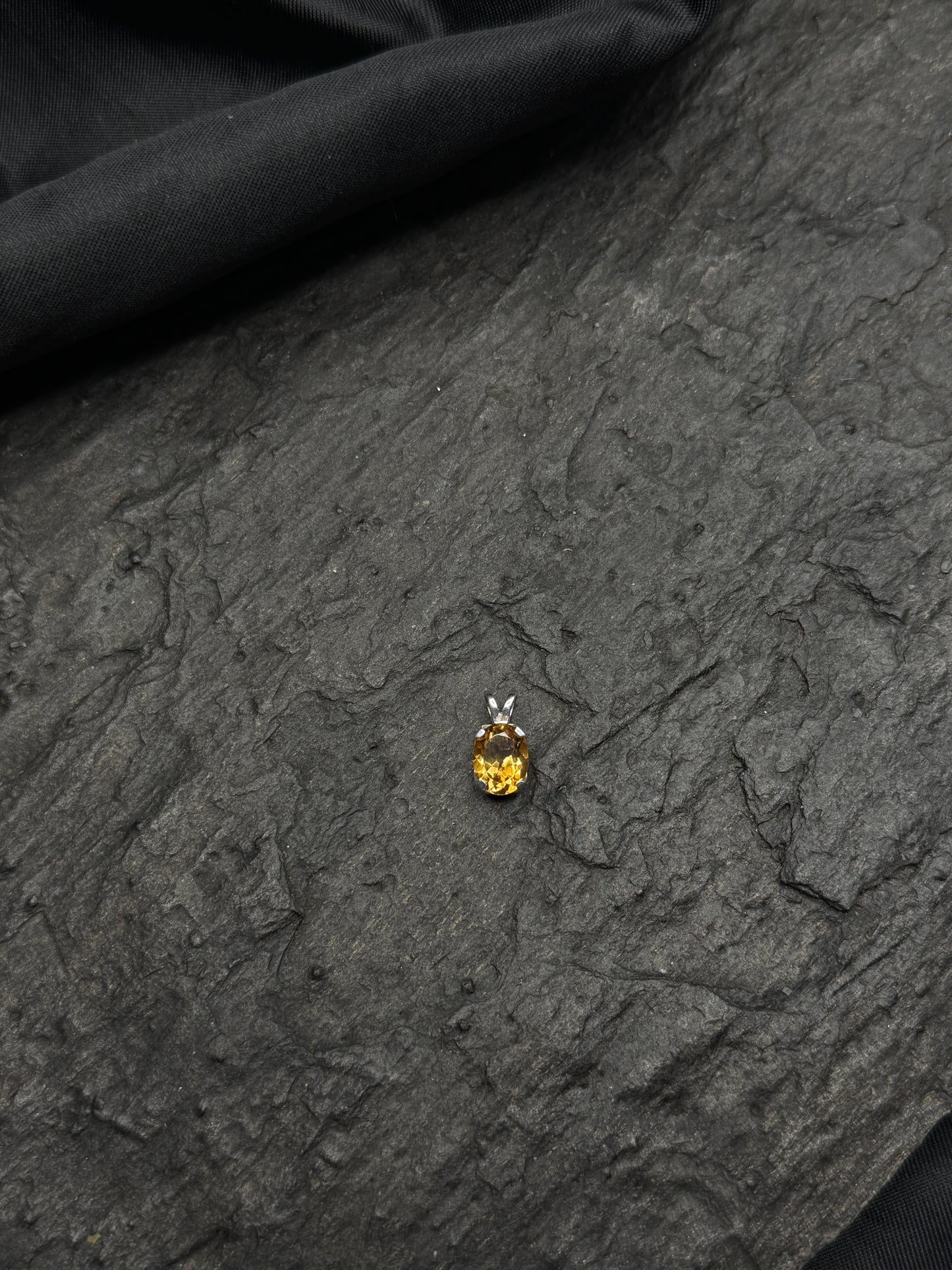 Citrin-Anhänger, oval, facettiert