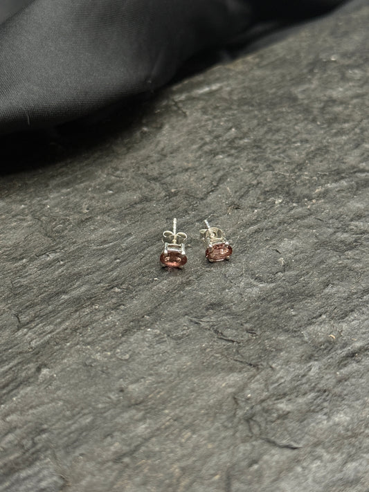 Turmalin Ohrstecker rosa (Rubbelith)