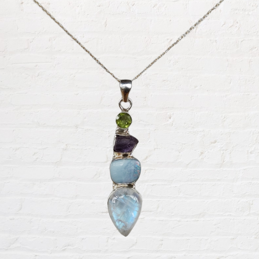 Mehrteiliger Silberanhänger