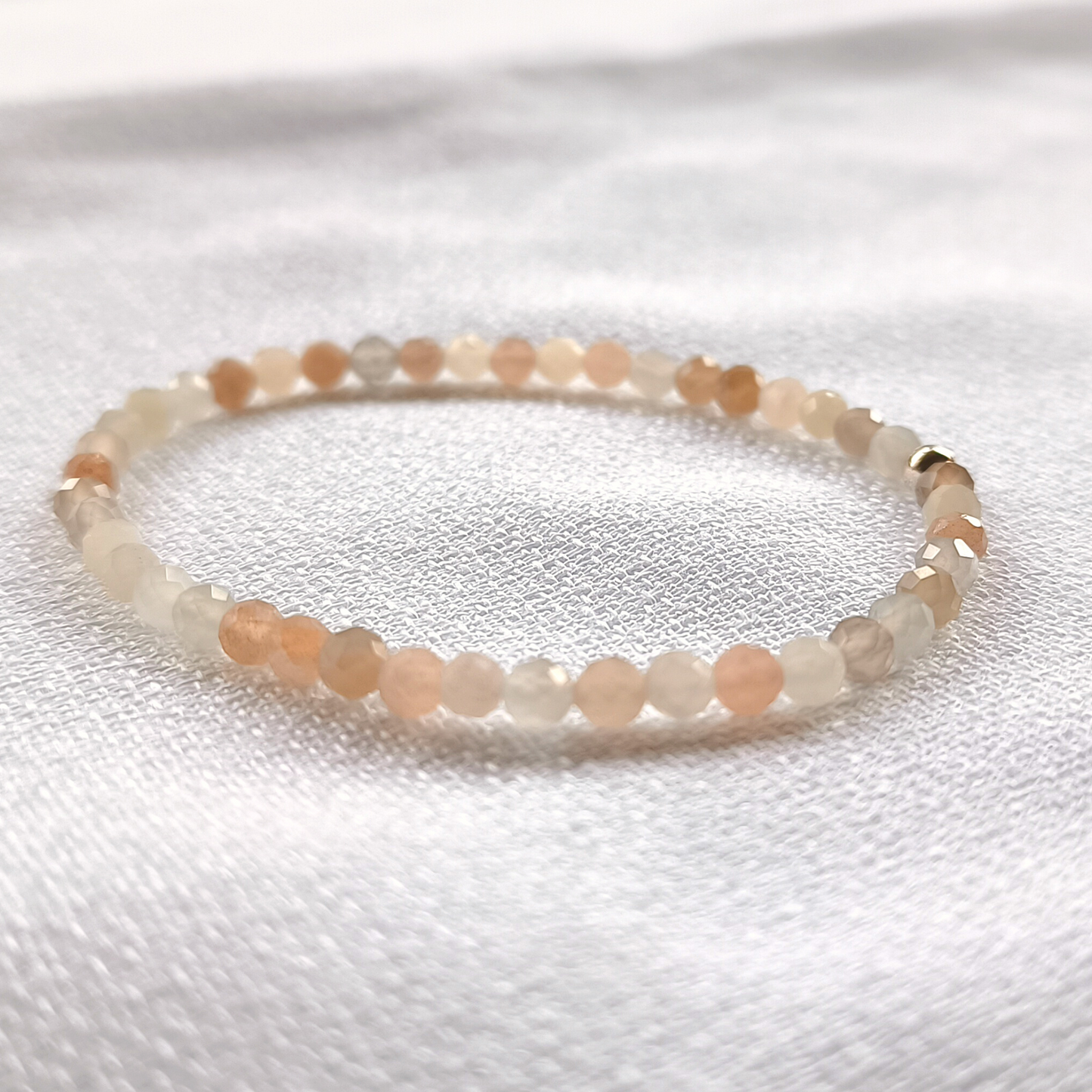Mondstein Armband Kugeln facettiert Ø 4mm