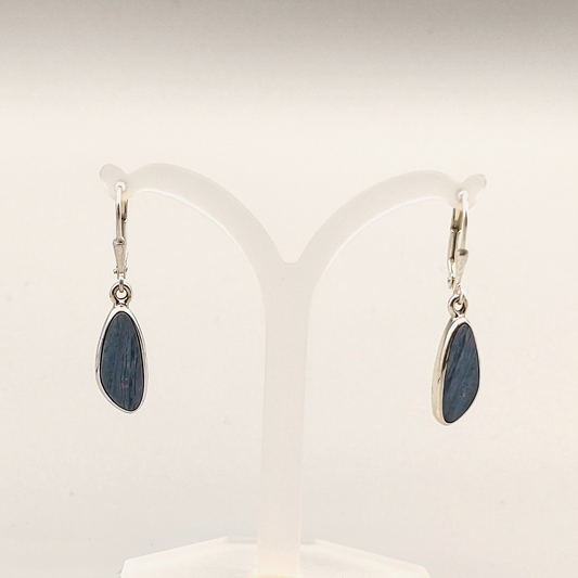 Opal-Ohrhänger, dreieckig, Cabochon