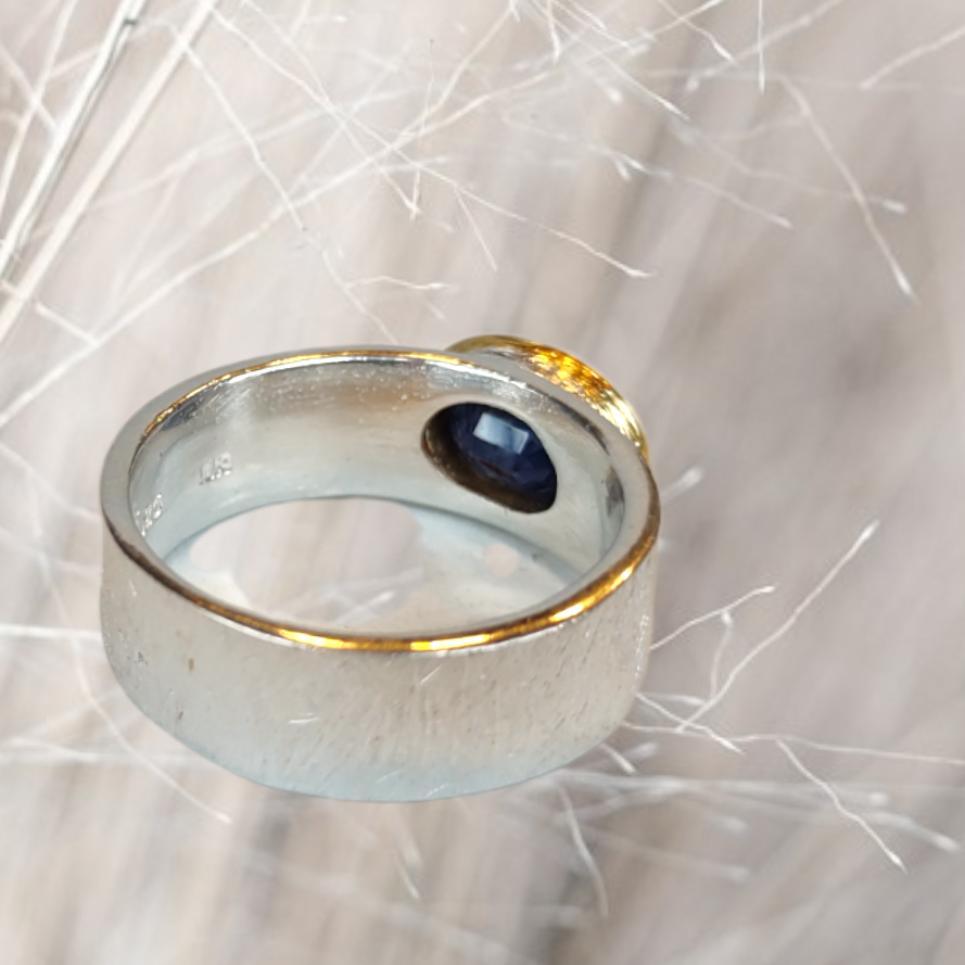 Saphir-Ring, Gr. 56