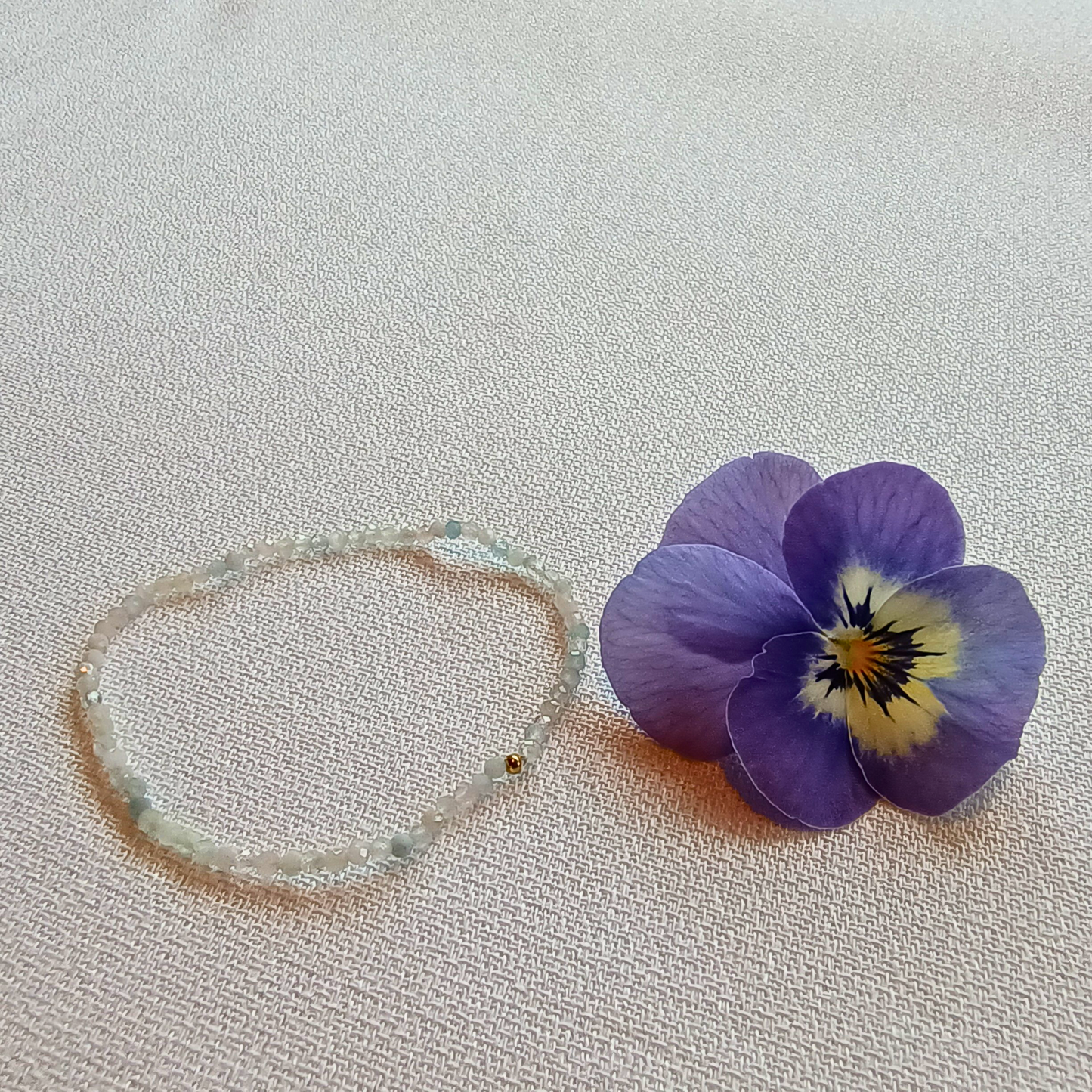 Beryll Armband, Kugeln, facettiert Ø 2mm