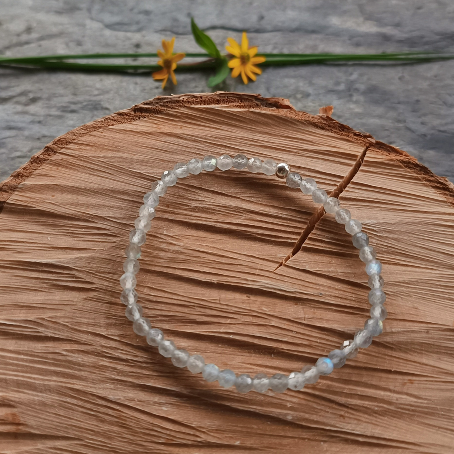 Labradorit-Armband Kugeln facettiert Ø 4mm