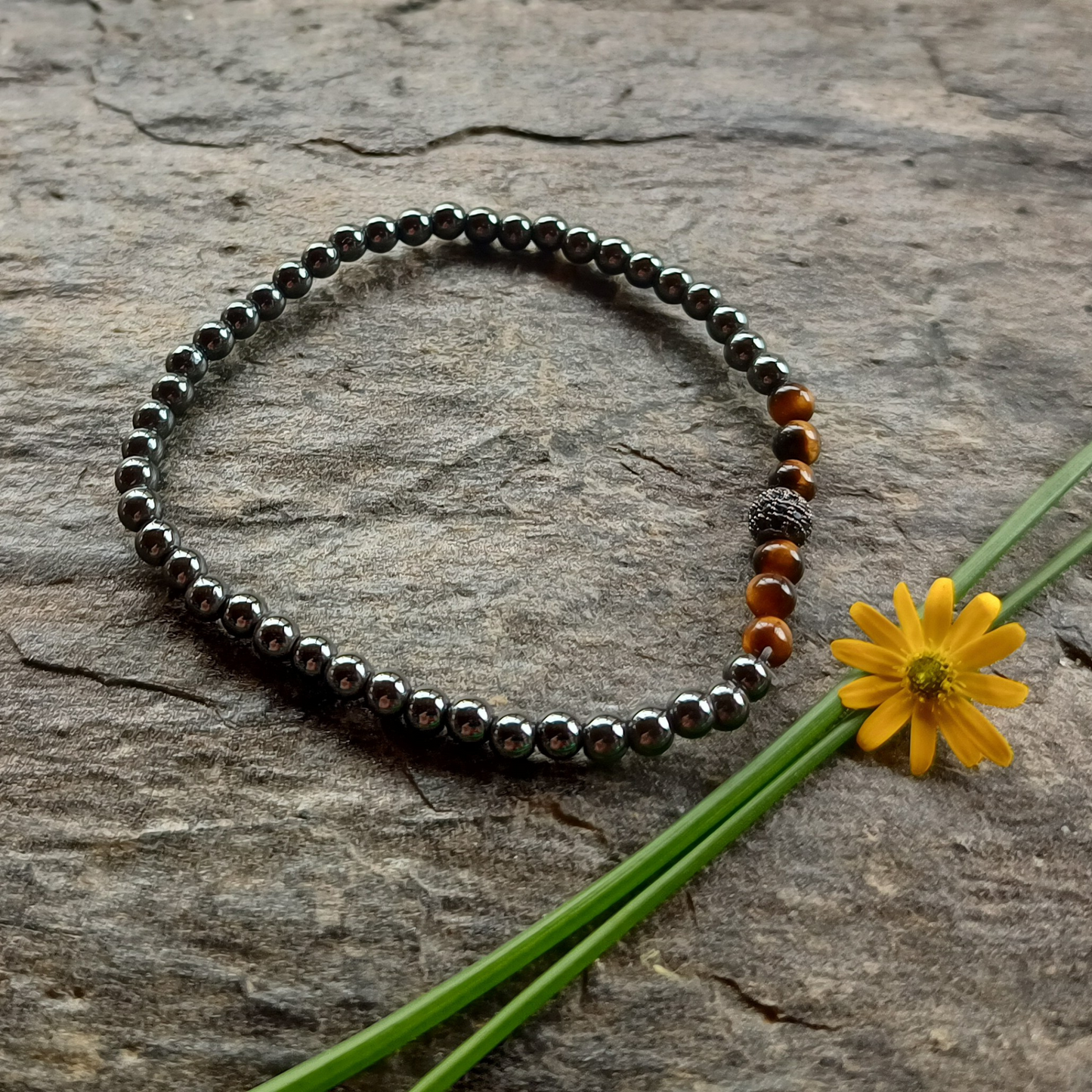 Hämatit-Armband Kugeln mit Tigerauge Ø 4 mm