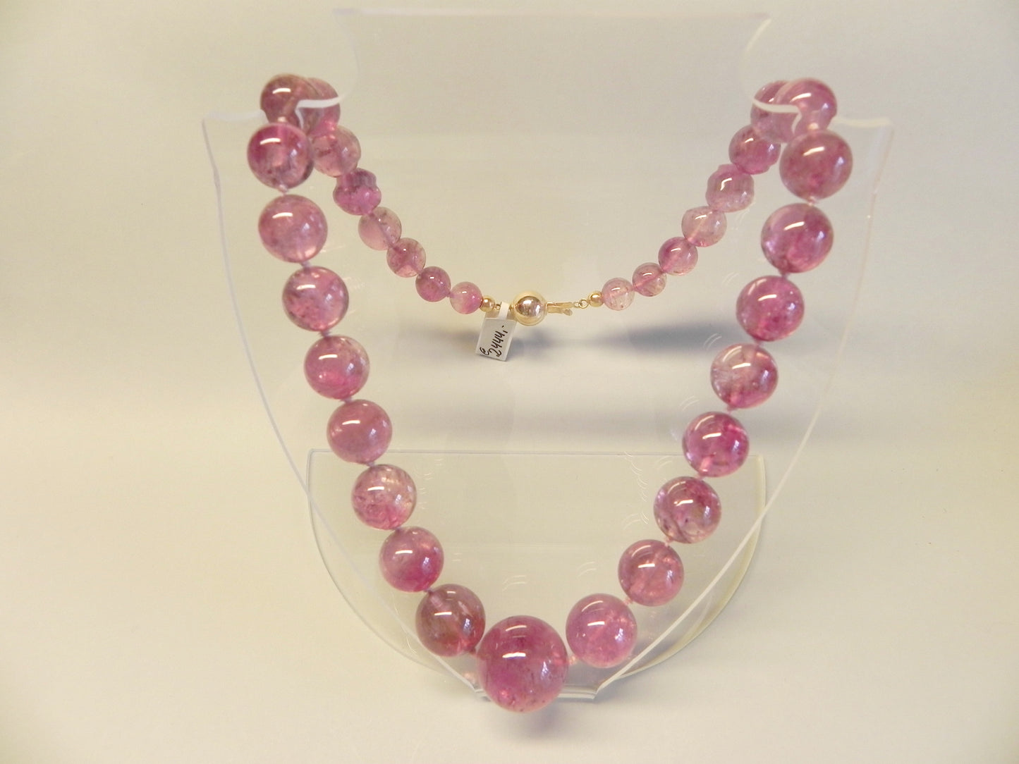 Rubellith-Kette aus verlaufenden Kugeln - Scholz GmbH