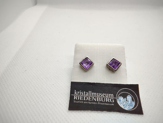 Silberohrstecker mit Amethyst