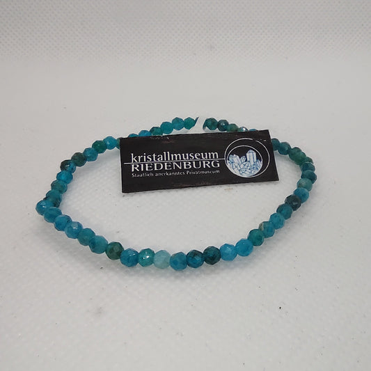 Apatit-Armband, verschiedene Blautöne, leicht opak, facettiert