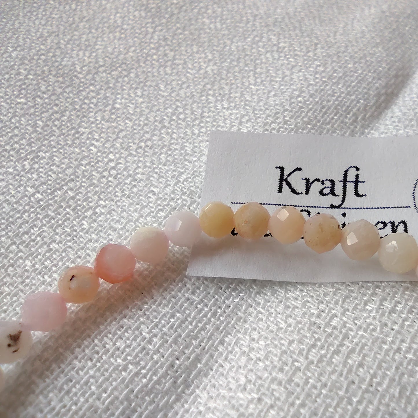 Andenopal-Armband, Kugeln, facettiert