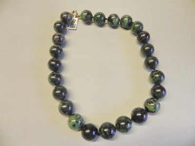 Rubin-Zoisit-Kette - Scholz GmbH