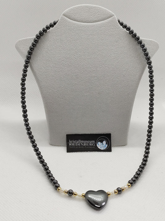 Hämatit-Kette, Kugeln, Herz