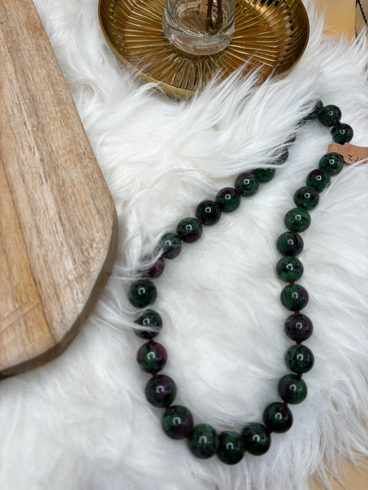 Rubin-Zoisit-Kette, Kugeln - Scholz GmbH