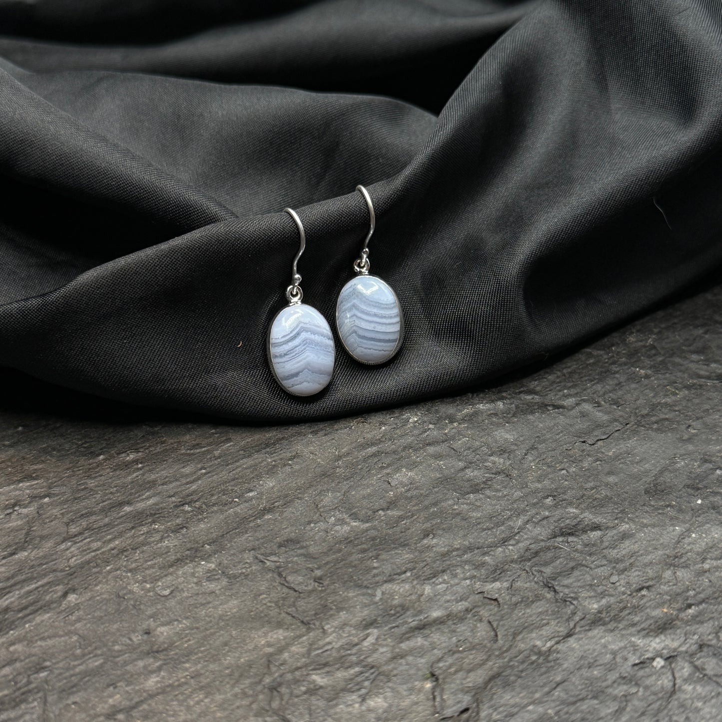 Chalcedon Ohrhänger Silber oval