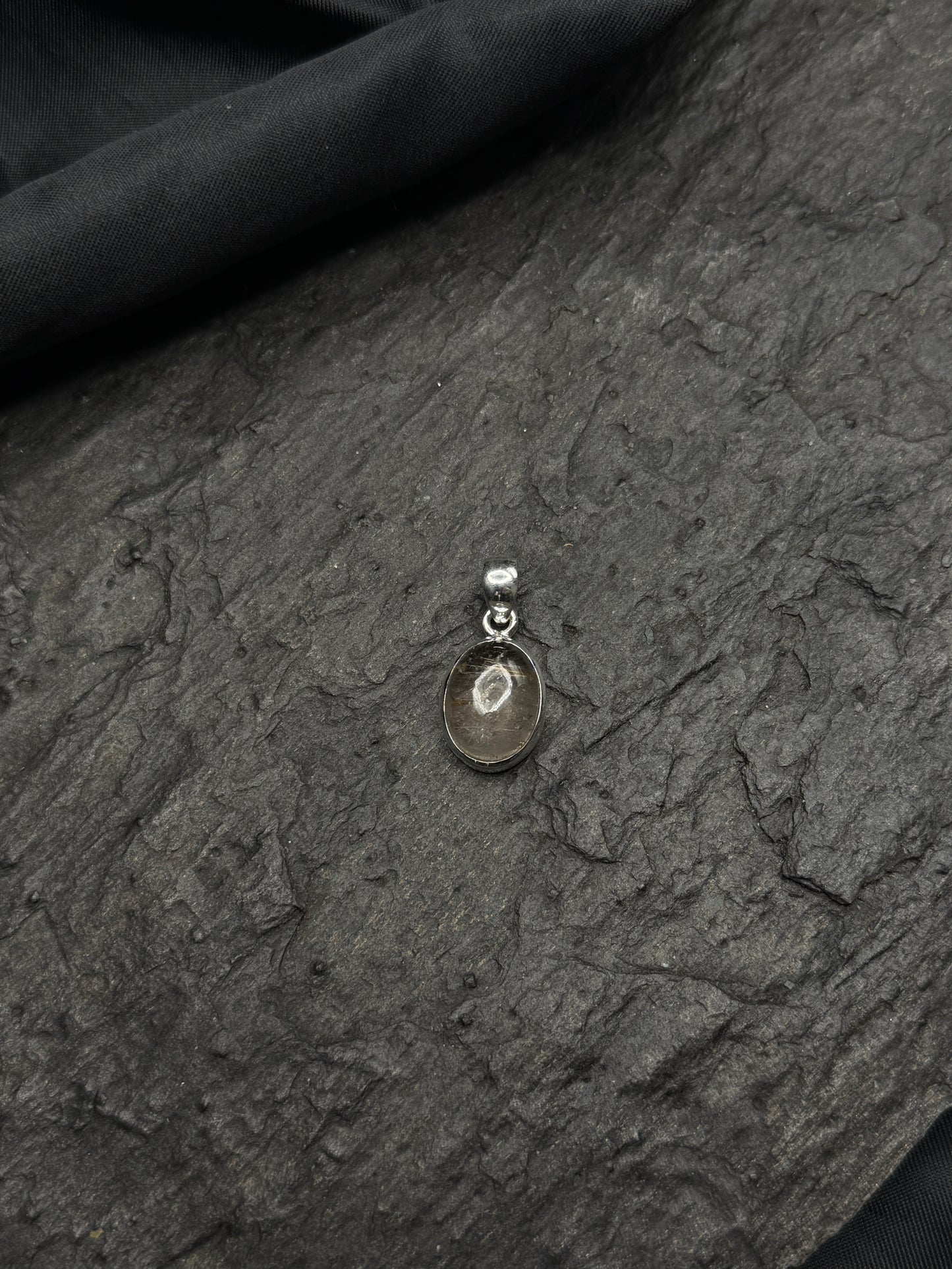 Rutilquarz Anhänger, oval