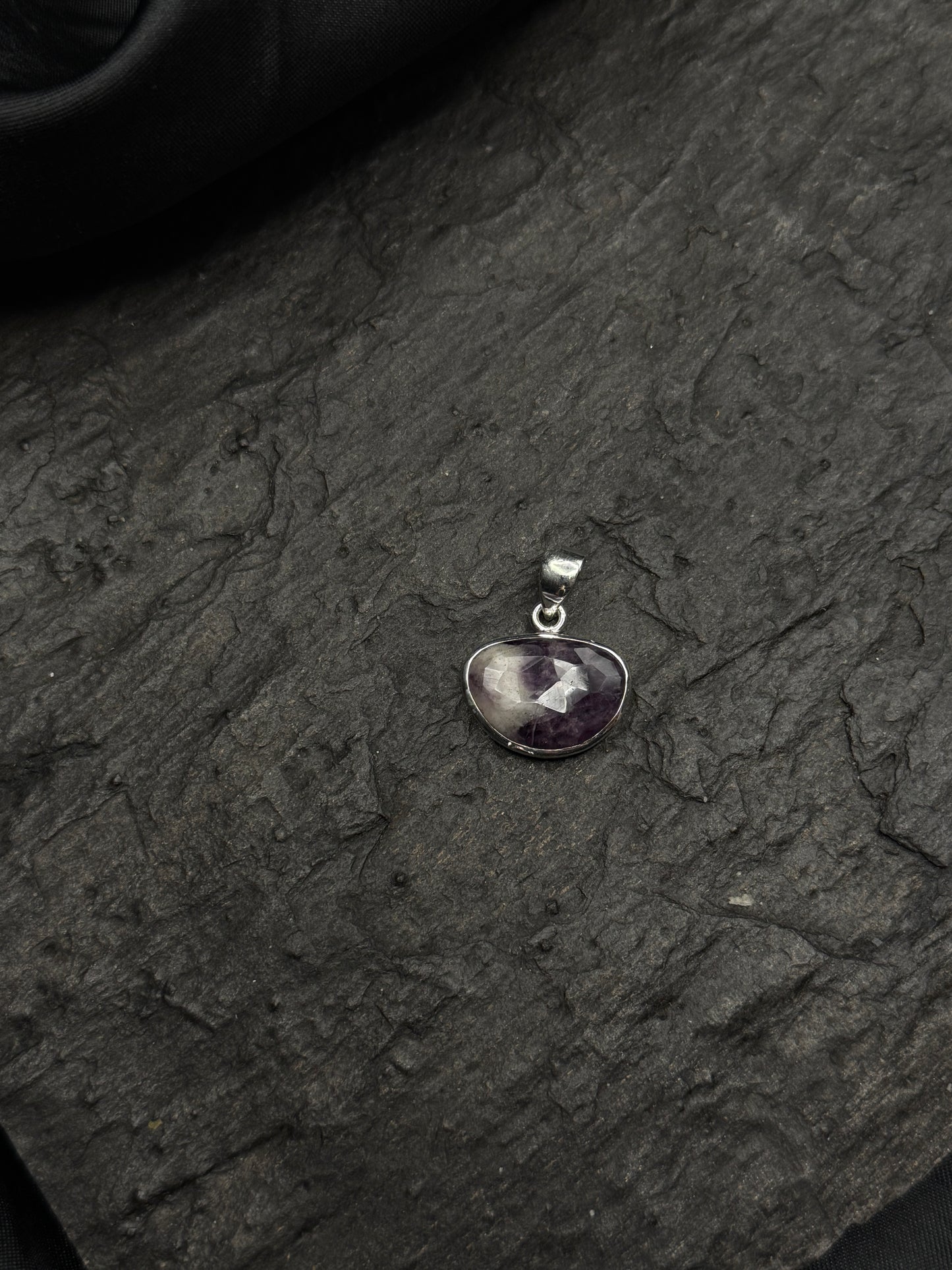 Amethyst-Anhänger, oval