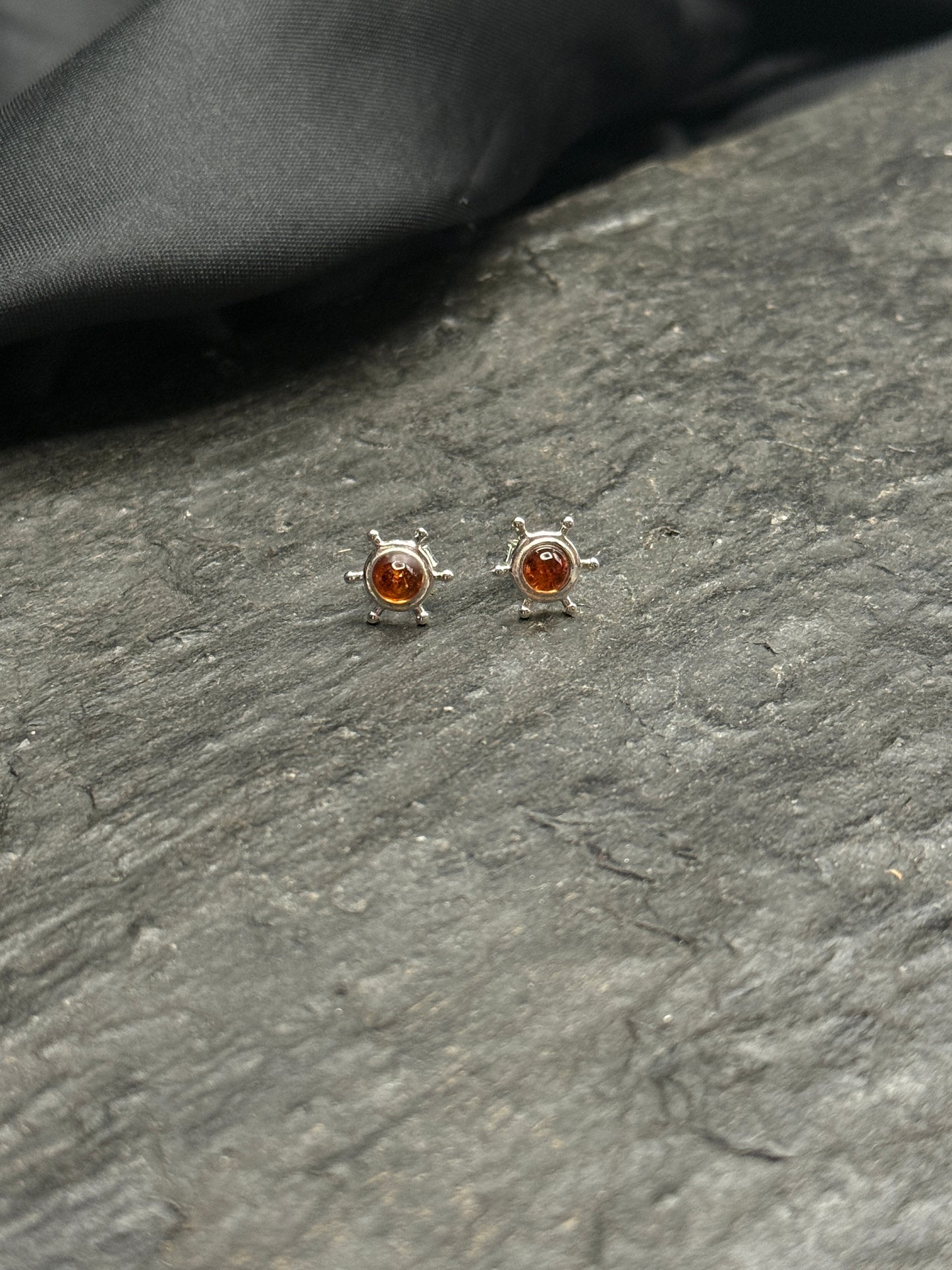 Bernstein Ohrstecker Rad