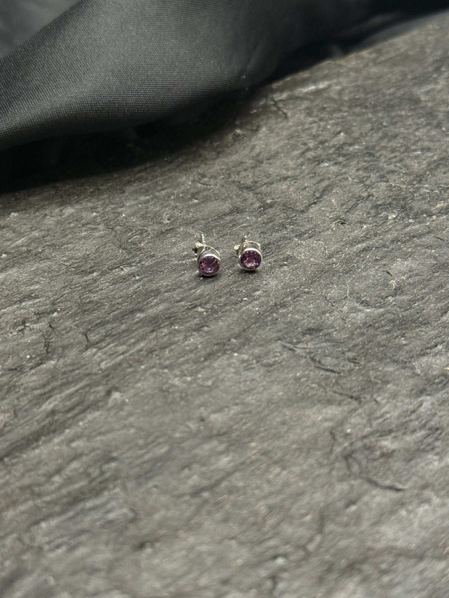 Ohrstecker mit Amethyst