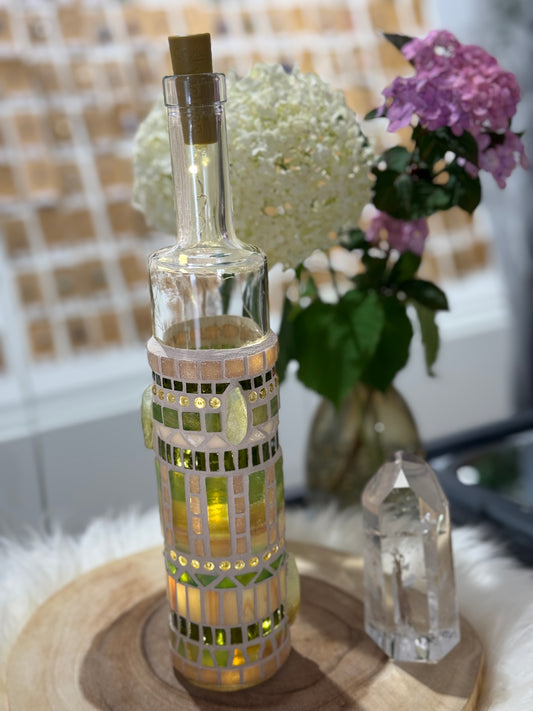 Mosaikflasche mit Fluorit